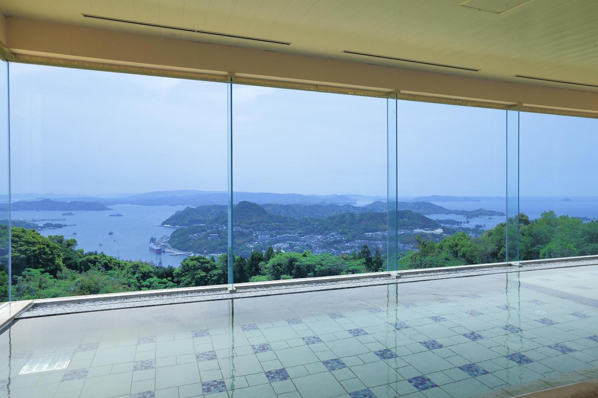Yumihari-no-Oka Hotel Sasebo Bagian luar foto