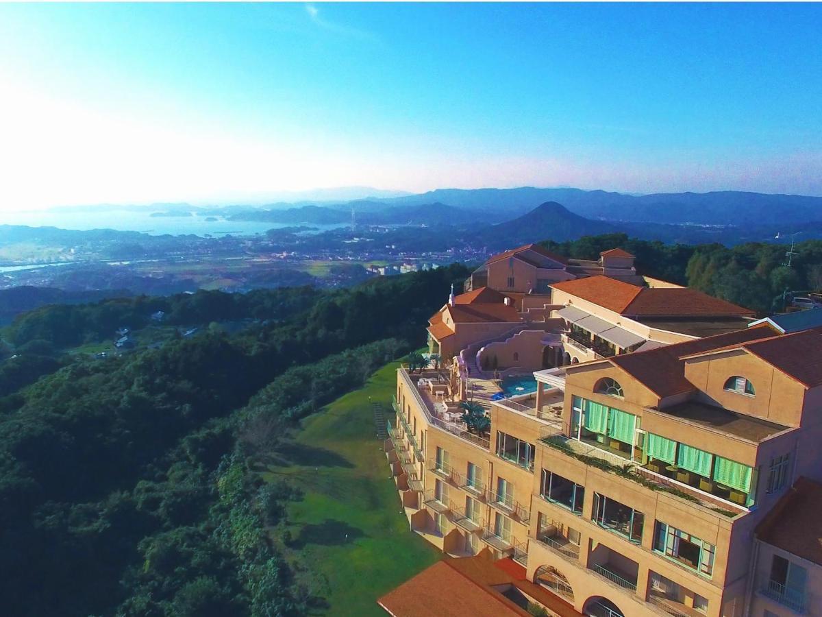 Yumihari-no-Oka Hotel Sasebo Bagian luar foto